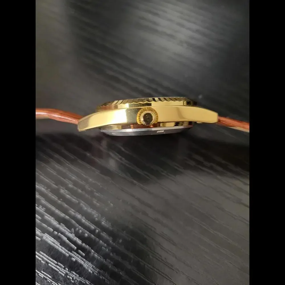 Citizen pristine without